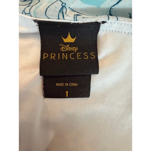 Torrid Disney Princess Cinderella Storybook Flutter Sleeve Ruffle Blouse 1X - Picture 3 of 7